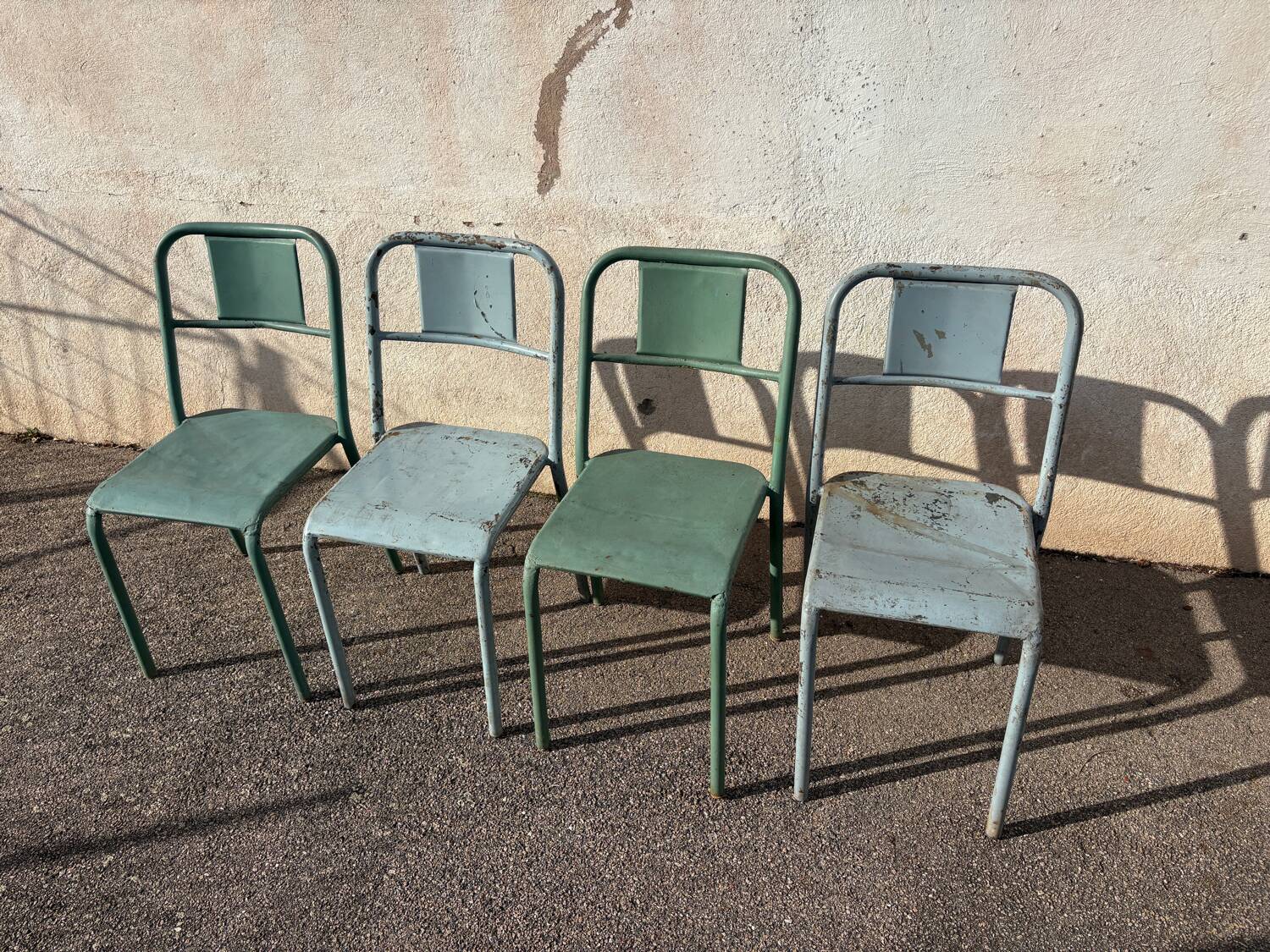Set of 4 vintage bistro metal chairs