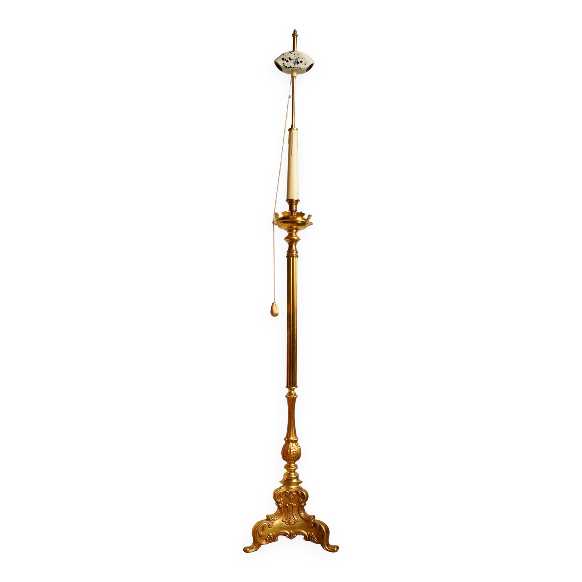"Pique candle" double fire floor lamp in gilded bronze
