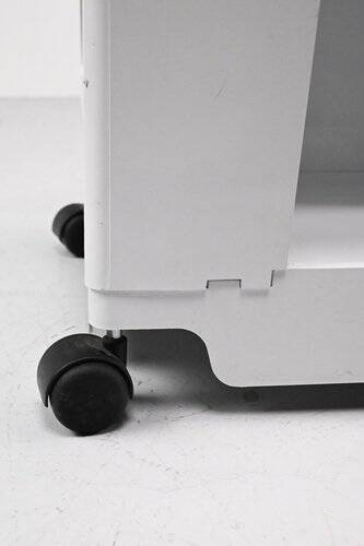 Boby Trolley B22 par Joe Colombo