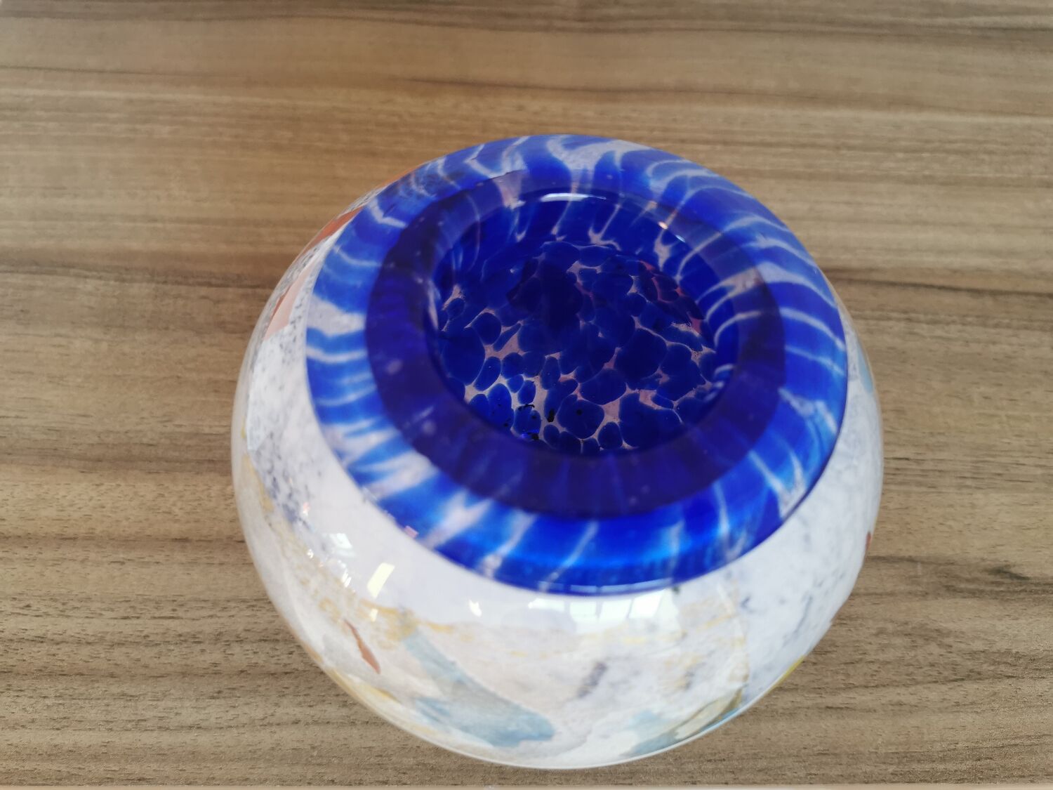 Vase en verre soufflé signé Jean Claude Novaro
