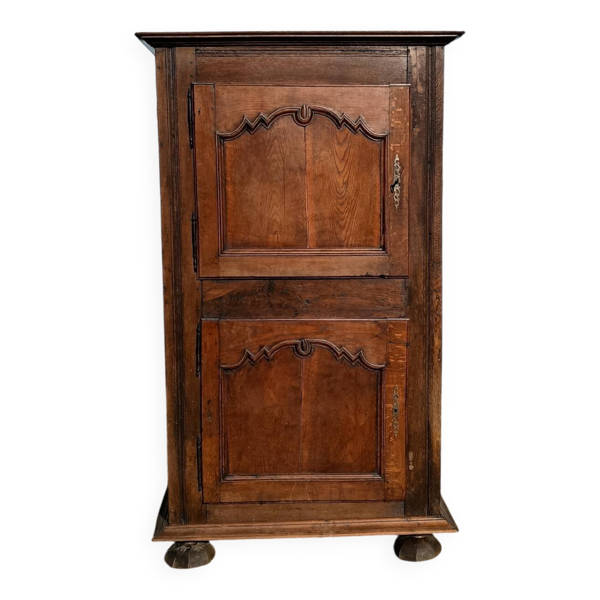 Meuble homme debout armoire d'époque Louis XV