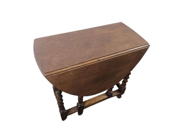 Table vintage en bois (pliante) / table à abattants / console