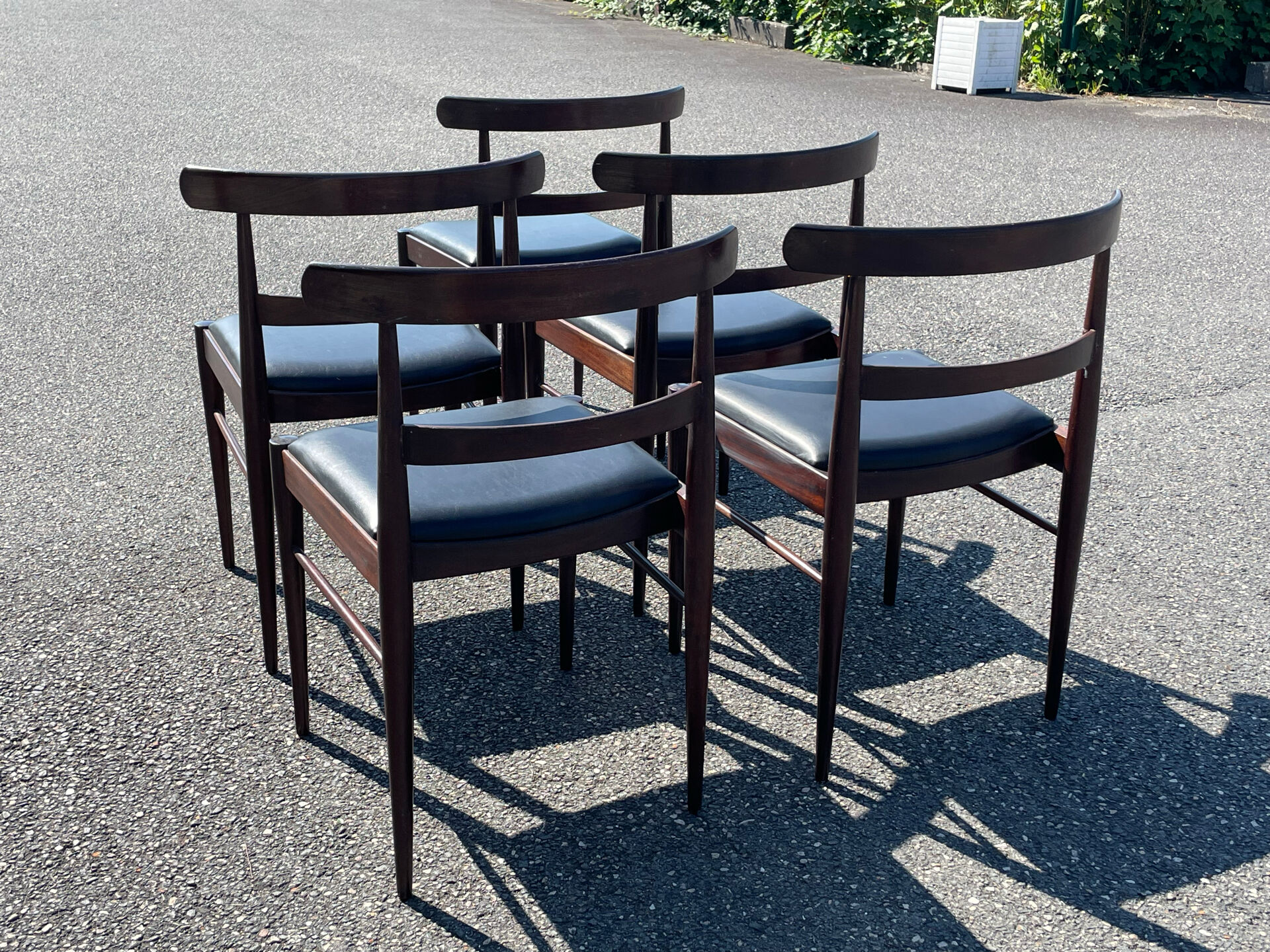 5 Scandinavian chairs from the 1960s