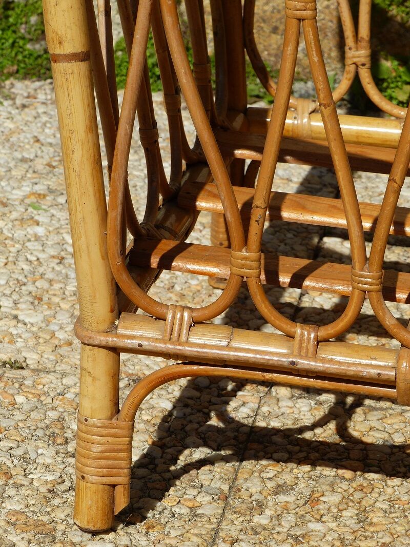 Children's bed in vintage rattan from the 1950s