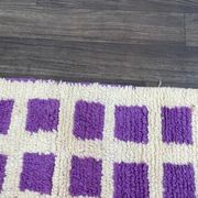 Handmade Berber rug in pure wool, size 150 x 250 cm