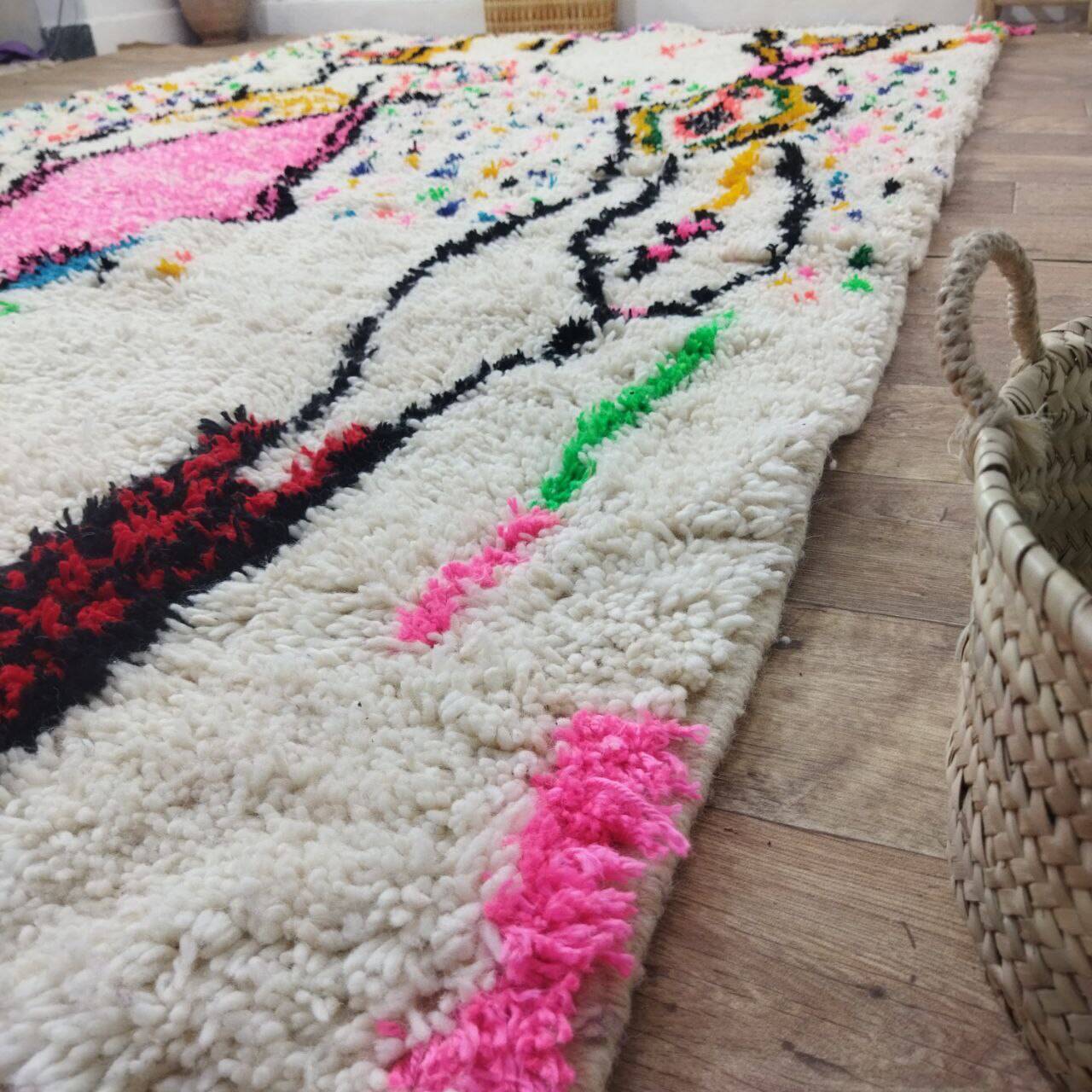 Vintage Azilal rug 306x195 cm - Colorful and geometric patterns