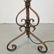 Lampe de sol en fer forgé réglable, années 1930