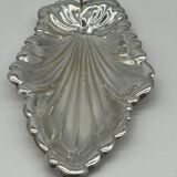 Joli plat en forme de feuille en métal argenté - Dimensions 30 x 18 cm