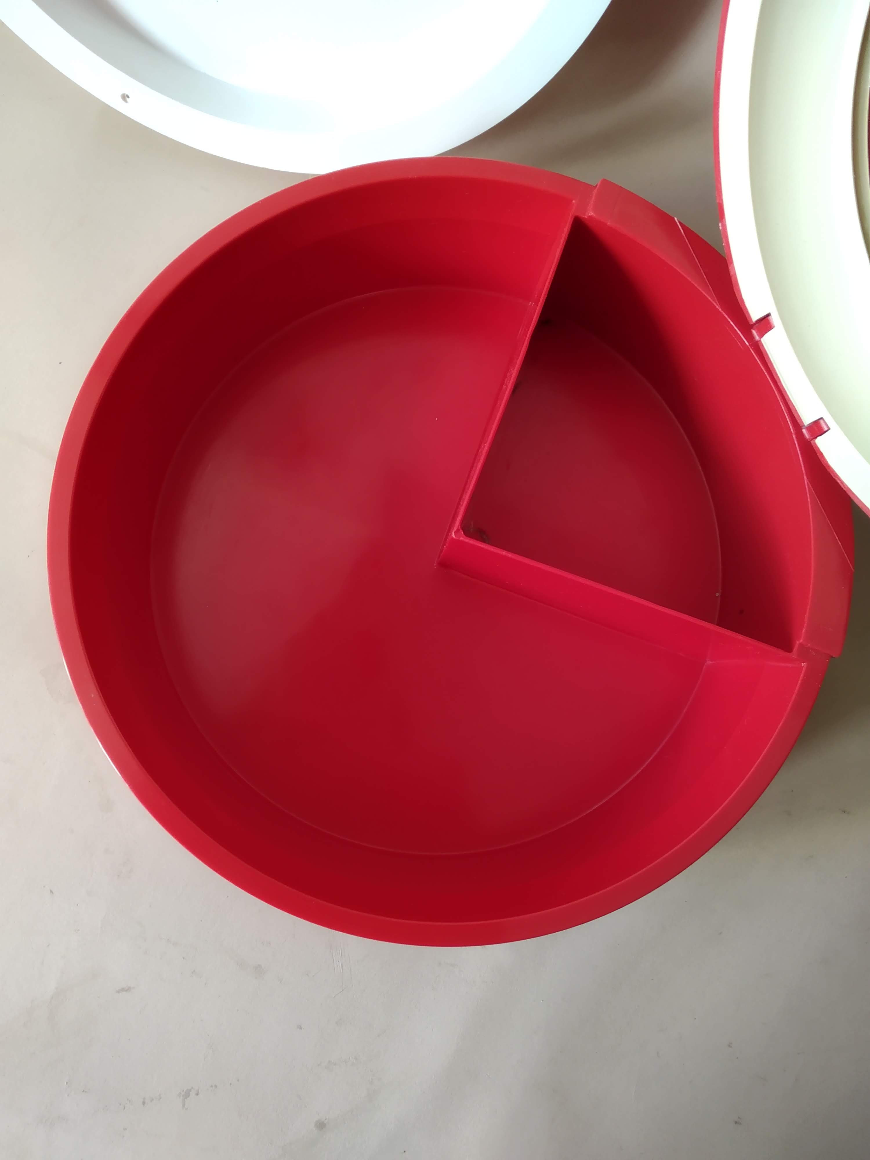 Makeup box space age 60s, 70s