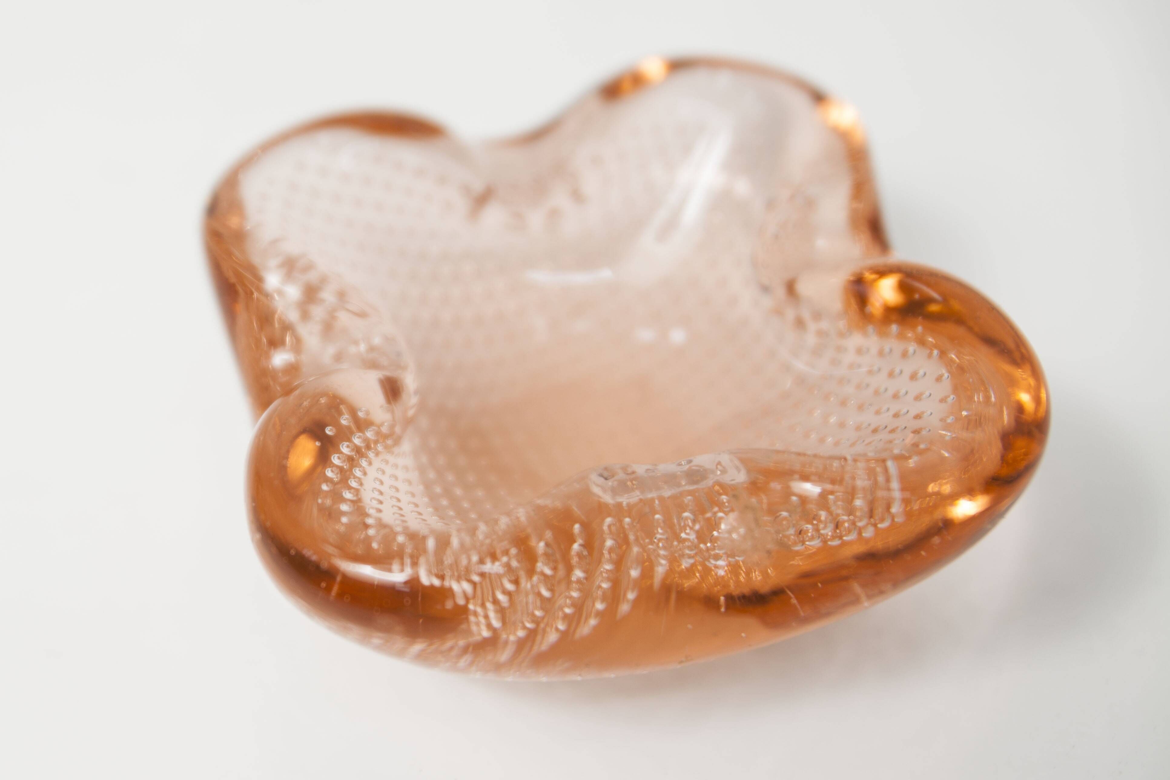 Murano ashtray, pink with bubbles, 1960, 7.5cm