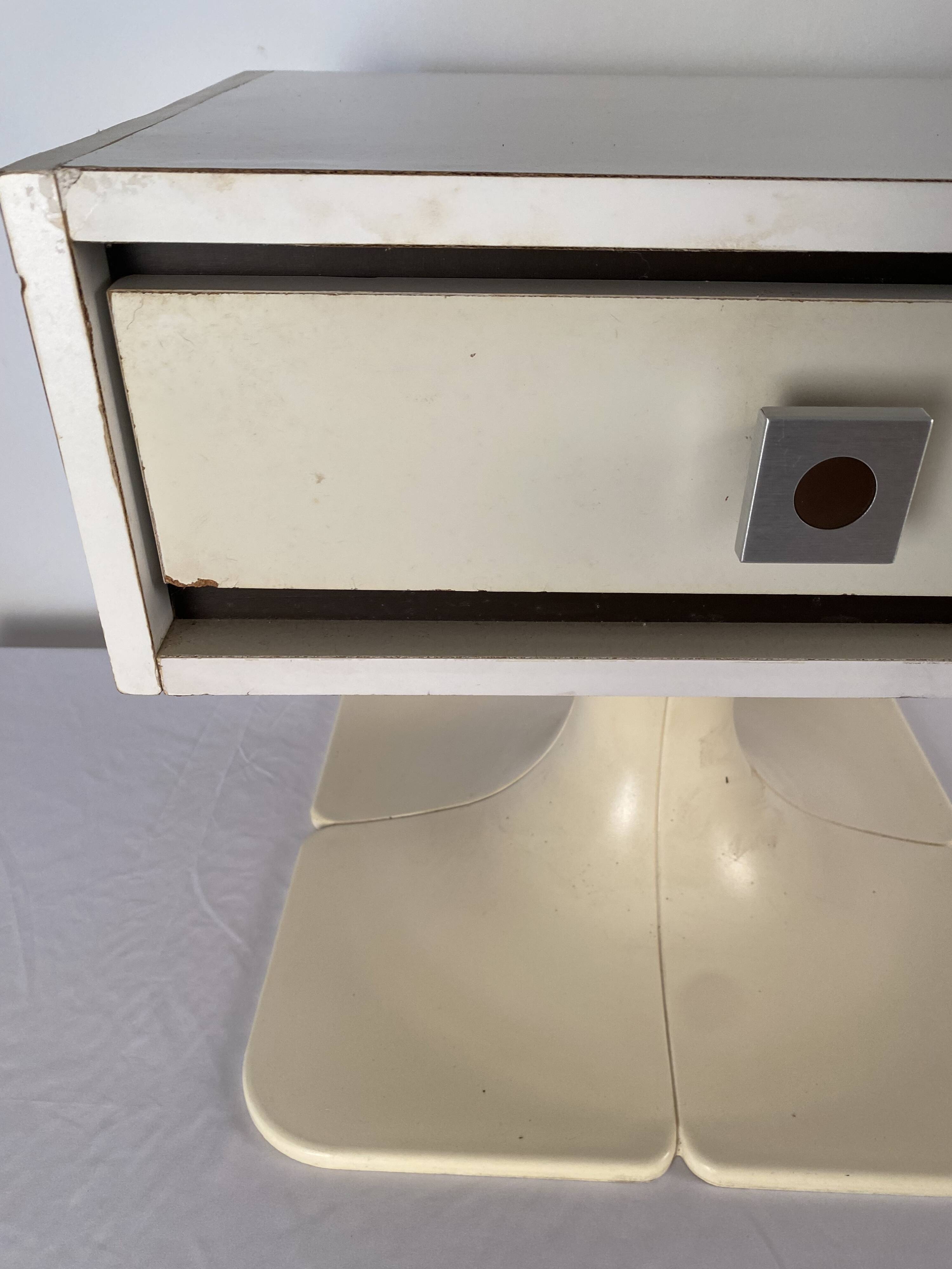 Pair of bedside tables, vintage tulip feet