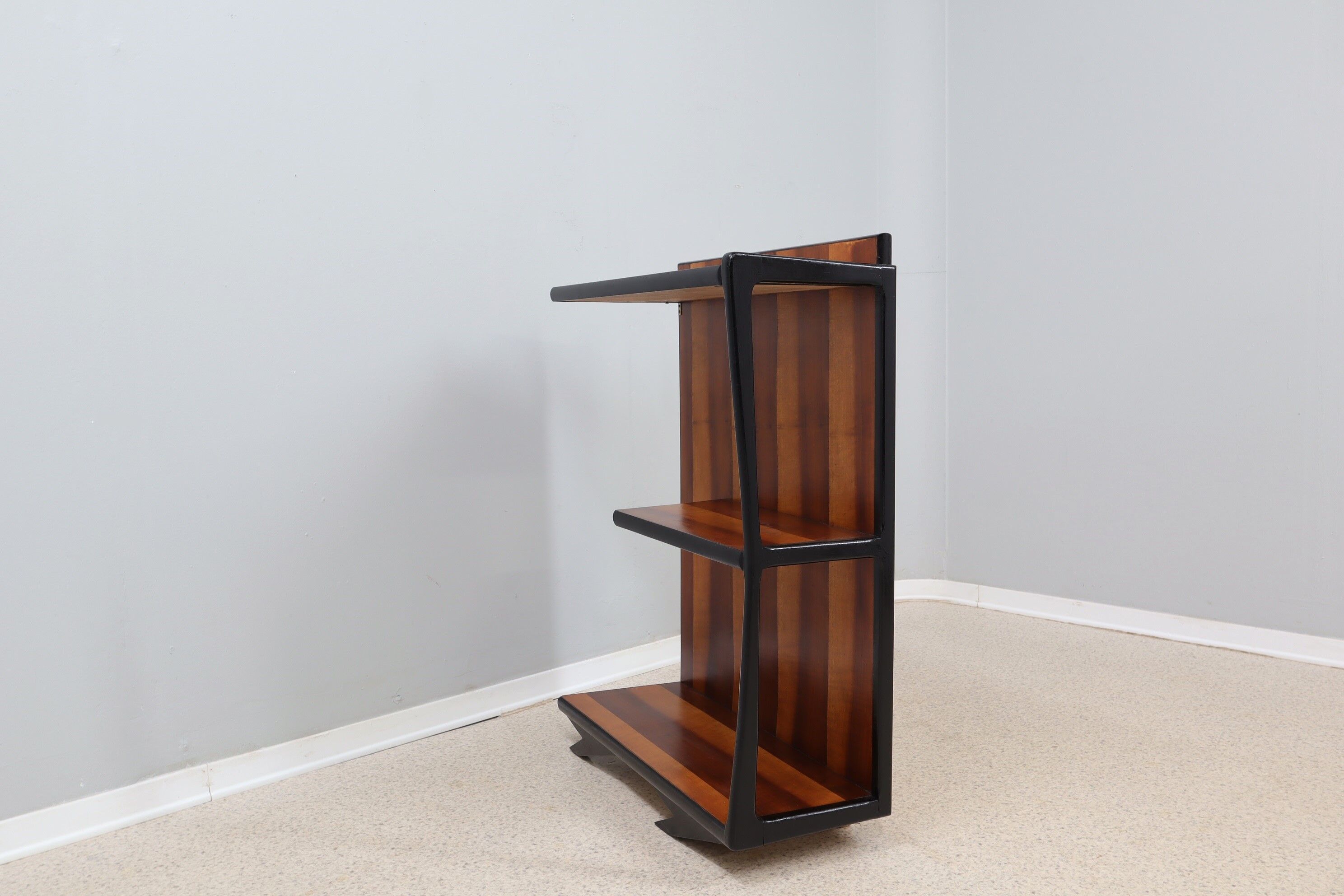 Italian art deco bookcase 1940s
