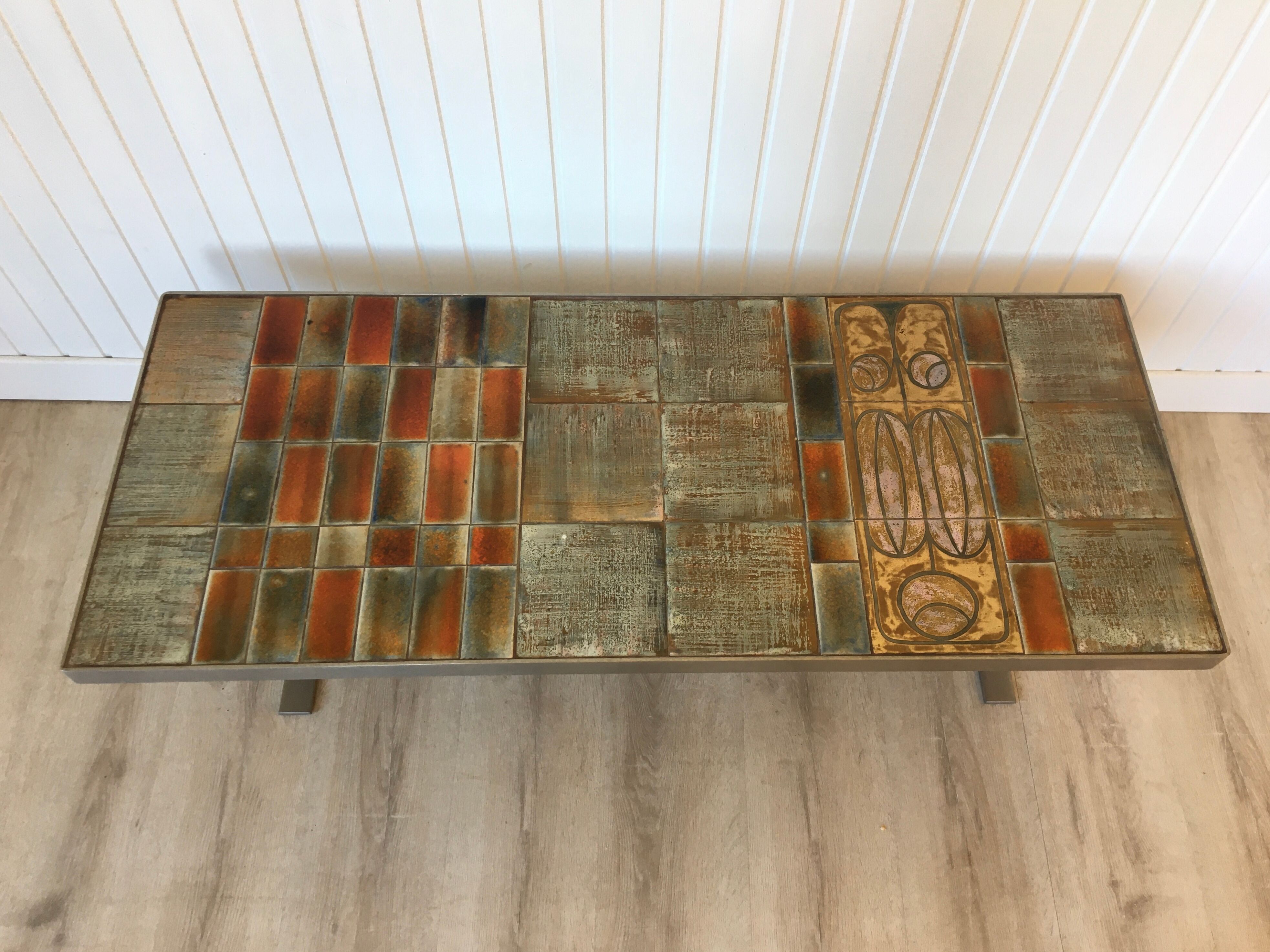 Ceramic coffee table