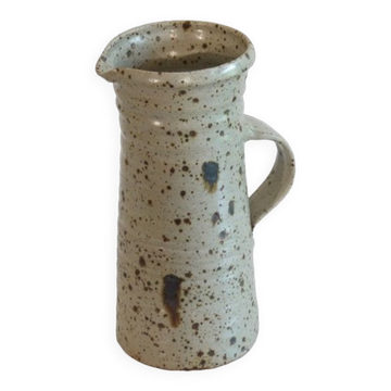 Sandstone pitcher by Gustave Tiffoche