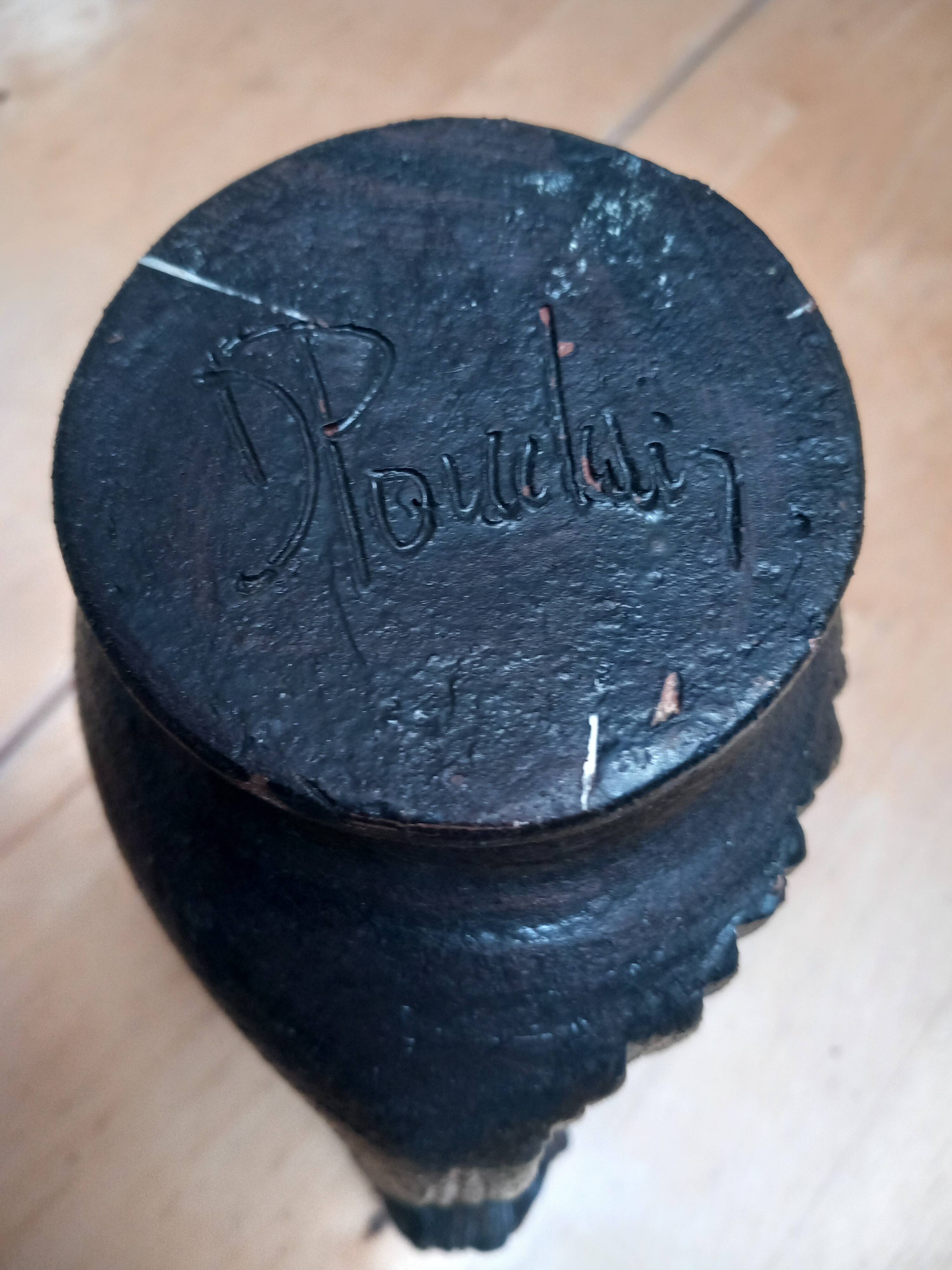 Small D Pouchain vase