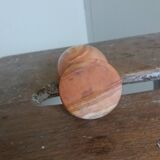 Onyx egg cup