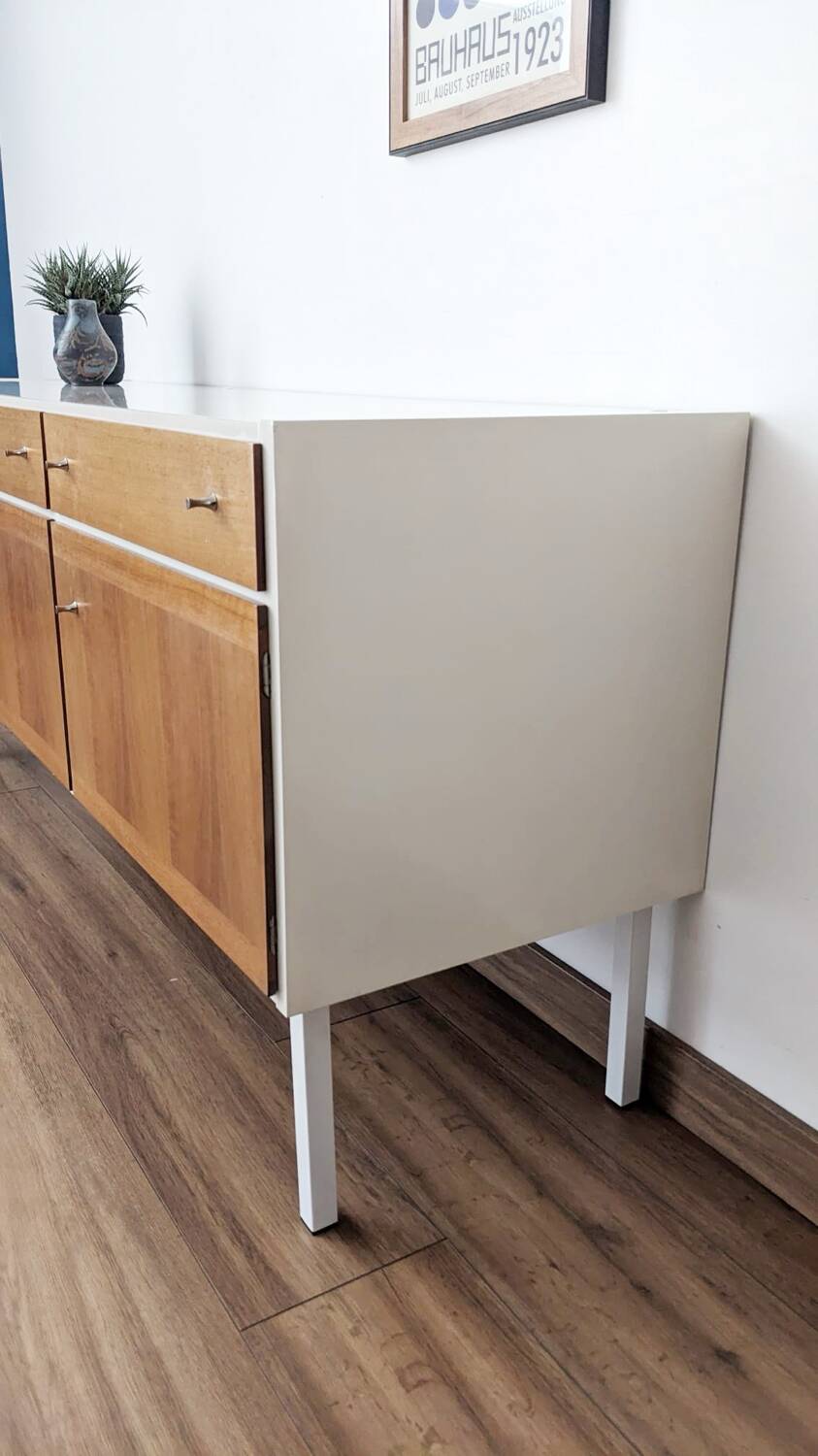 Vintage sideboard with 3 doors and 3 drawers