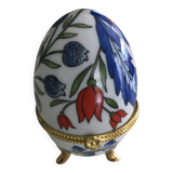 Egg-shaped porcelain box