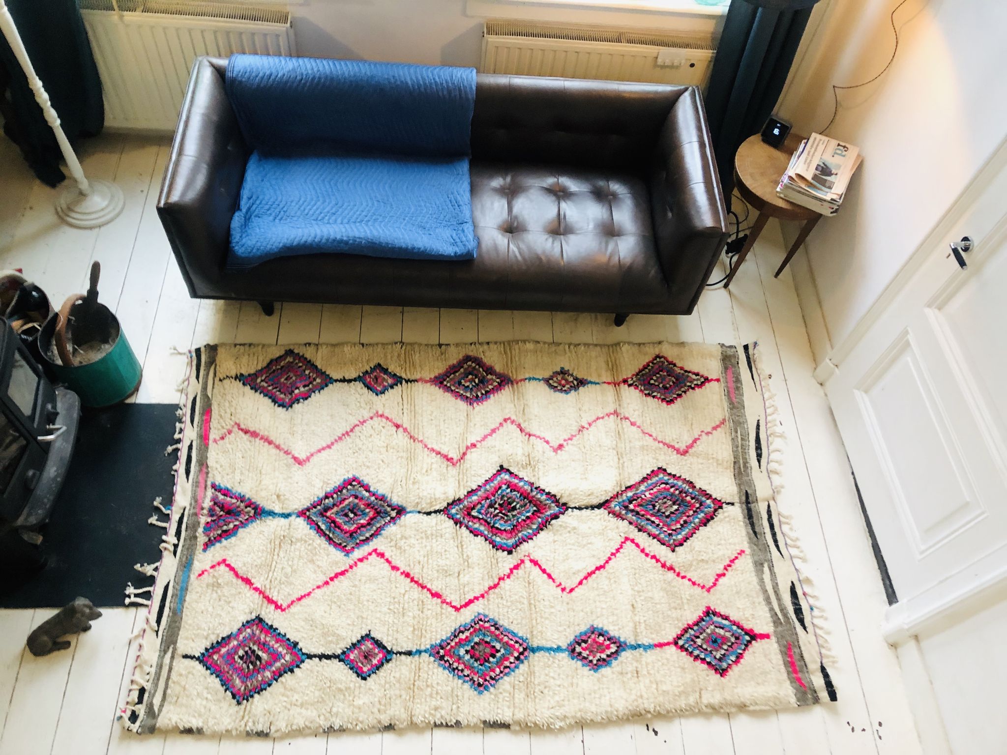 100% wool rug, handmade 225x150cm