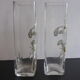 Paire de vases anciens en verre émaillé à décor d'iris