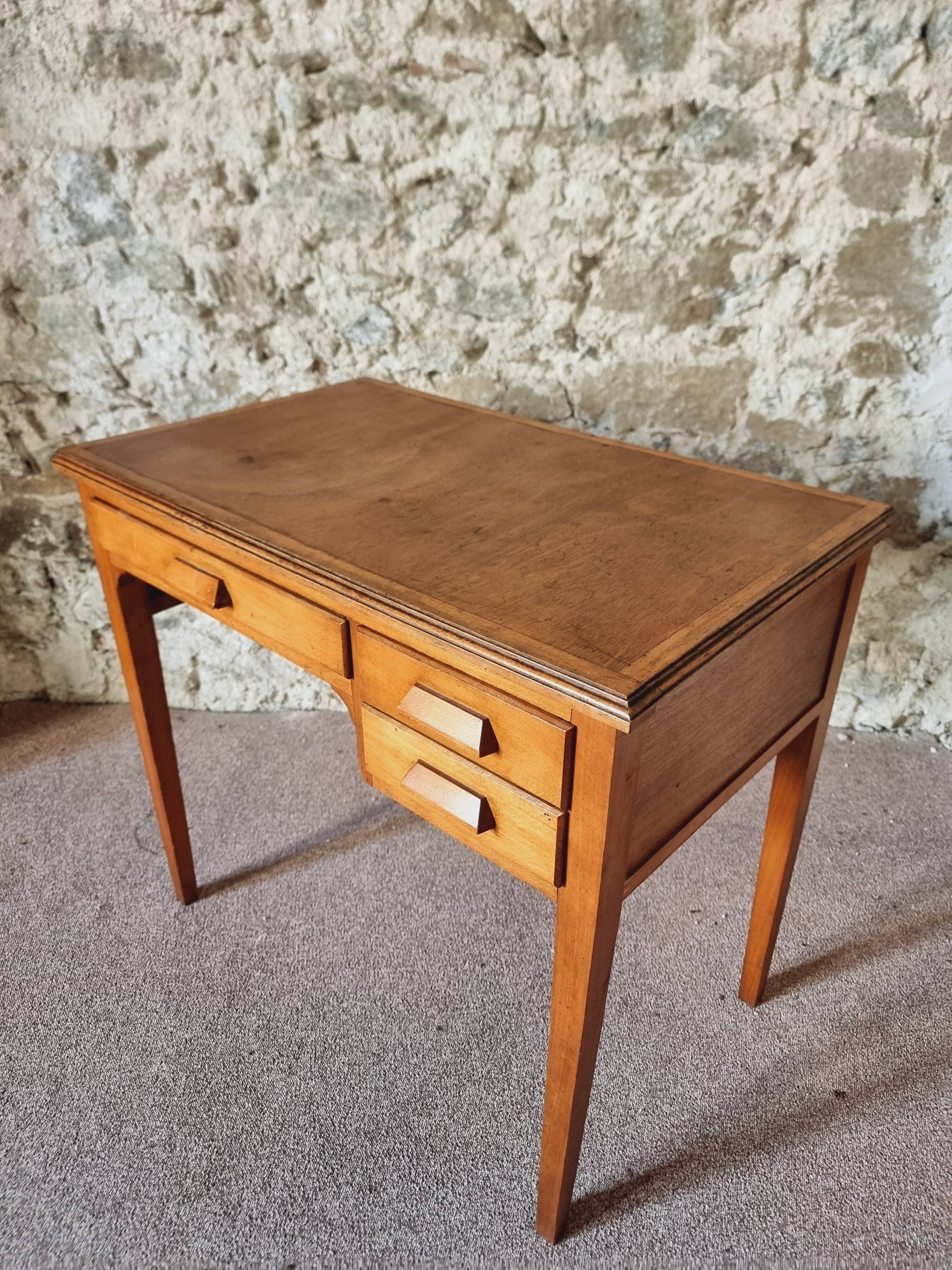 Vintage children's desk – France, 1950s