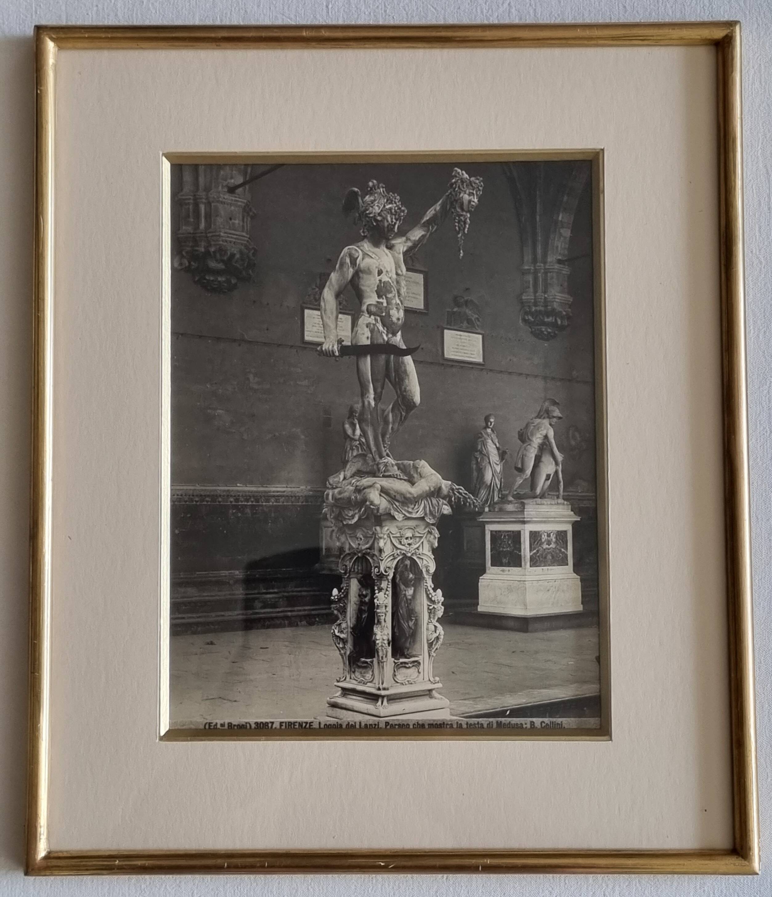 Gelatin-silver photograph Broni Florence Persée Cellini circa 1900 30x35 cm