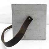 Strap storage box