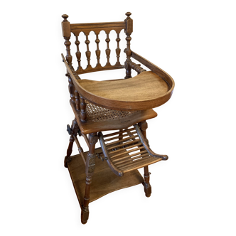 Chaise haute bébé