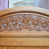 Pair of beds and Art Nouveau bedside in oak, France, circa 1910