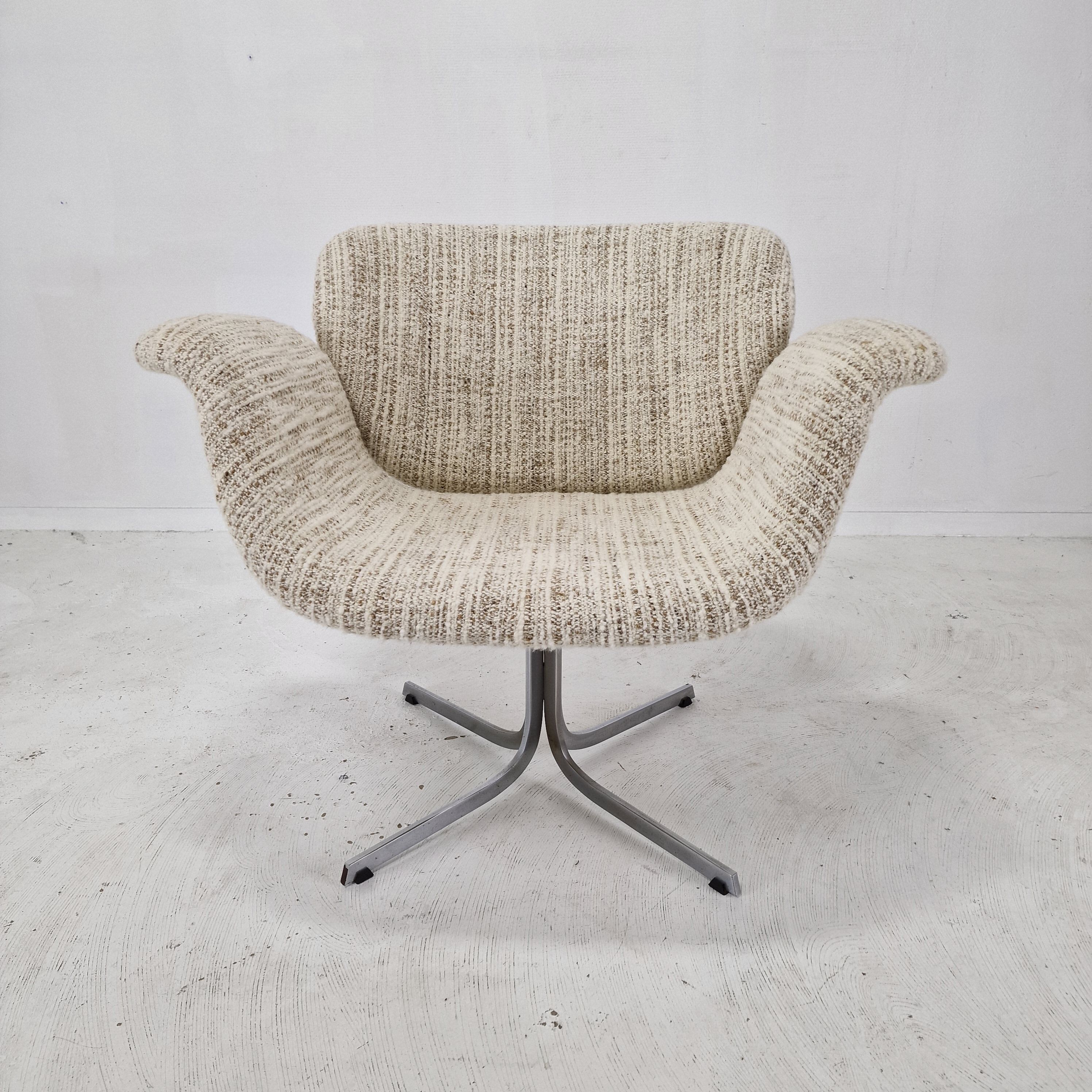 Large set of Tulip chairs by Pierre Paulin for Artifort, 1960s.