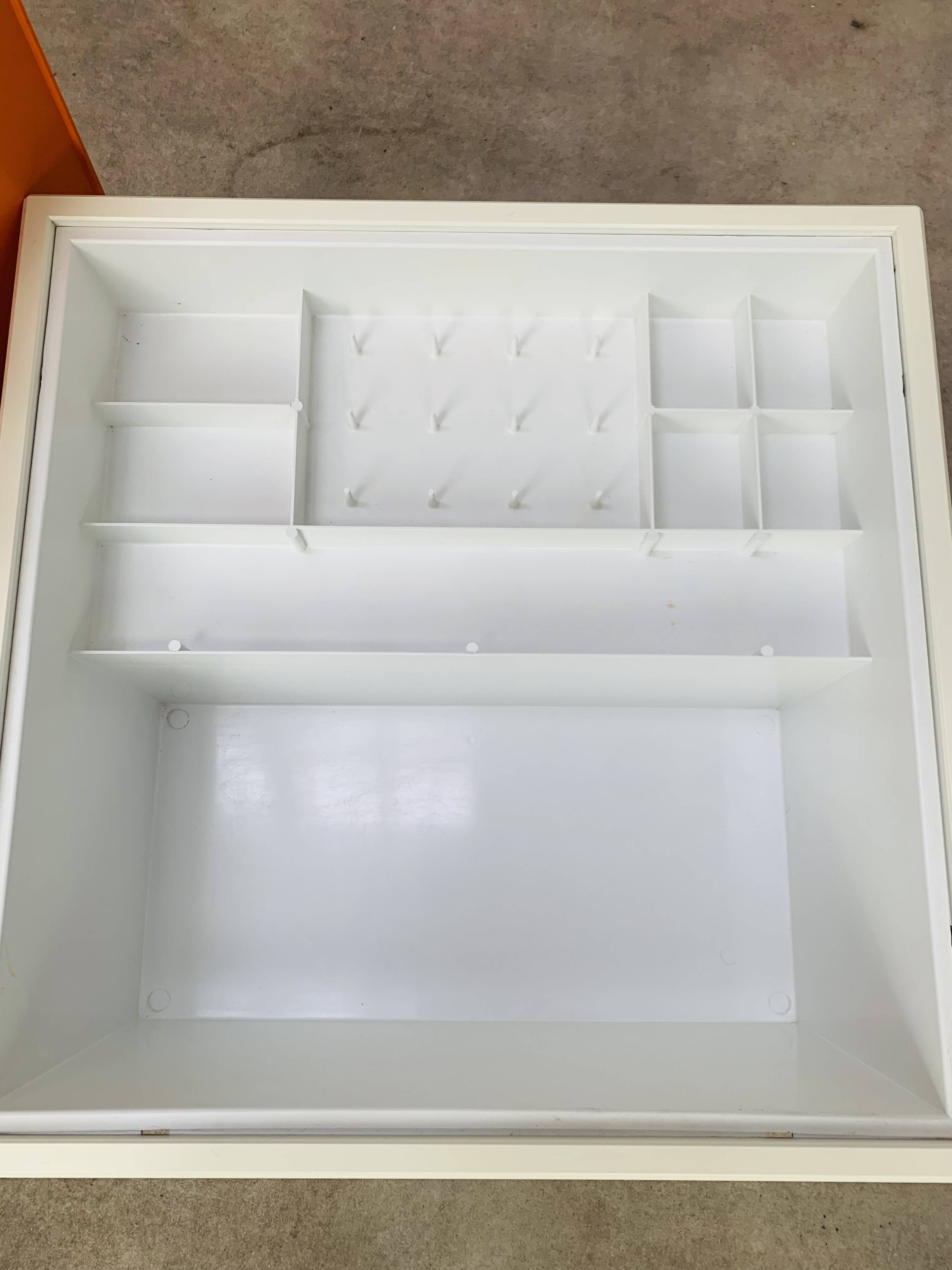 Space Age coffee table, Flair for Prisunic, 1970s