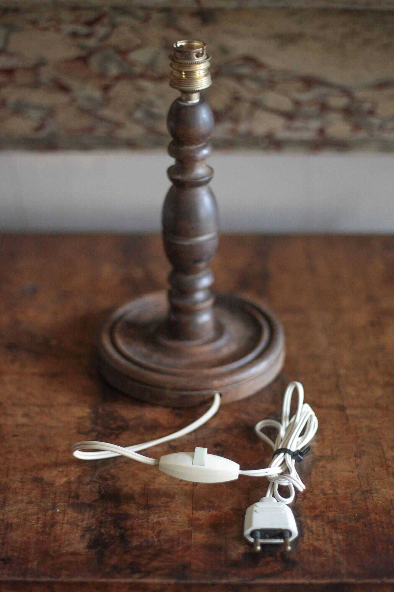 Wooden lamp, vintage turned wood lamp base, table lamp, living room lamp