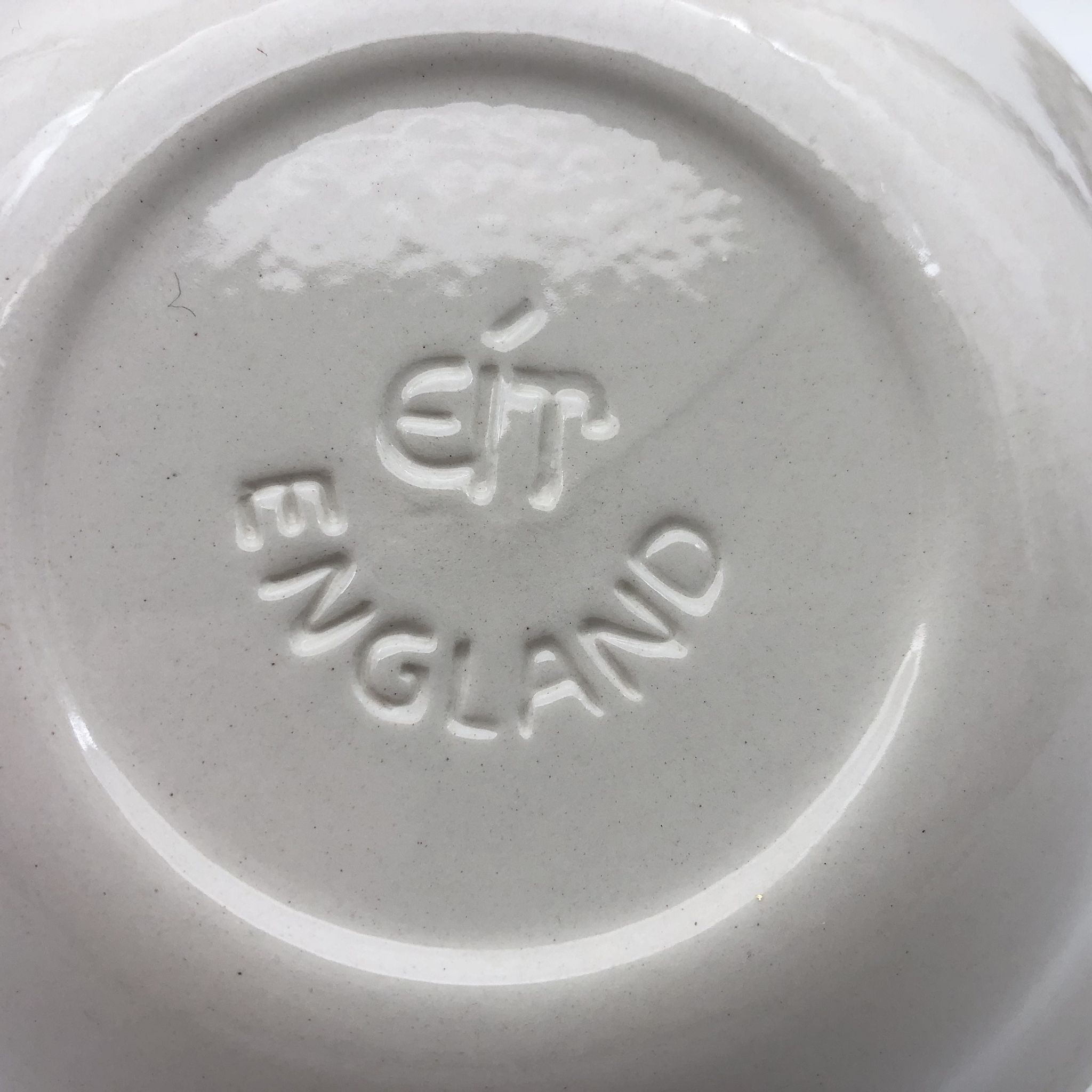 4 Bols à Dessert/Glace estampillés « EIT-England »