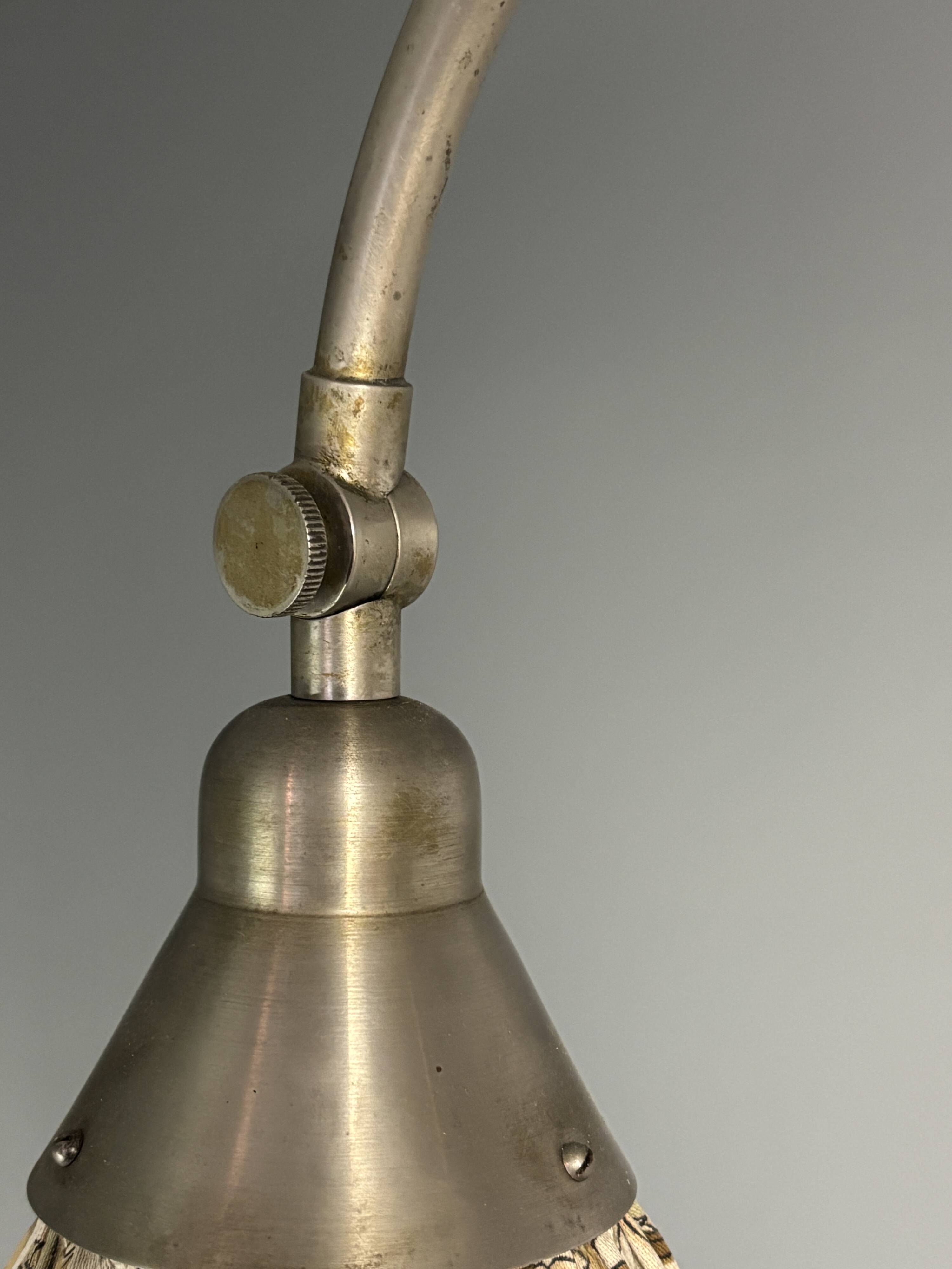 Dutch art deco modernist Bauhaus GISO 451 arc floor lamp W.H. Gispen, 1929