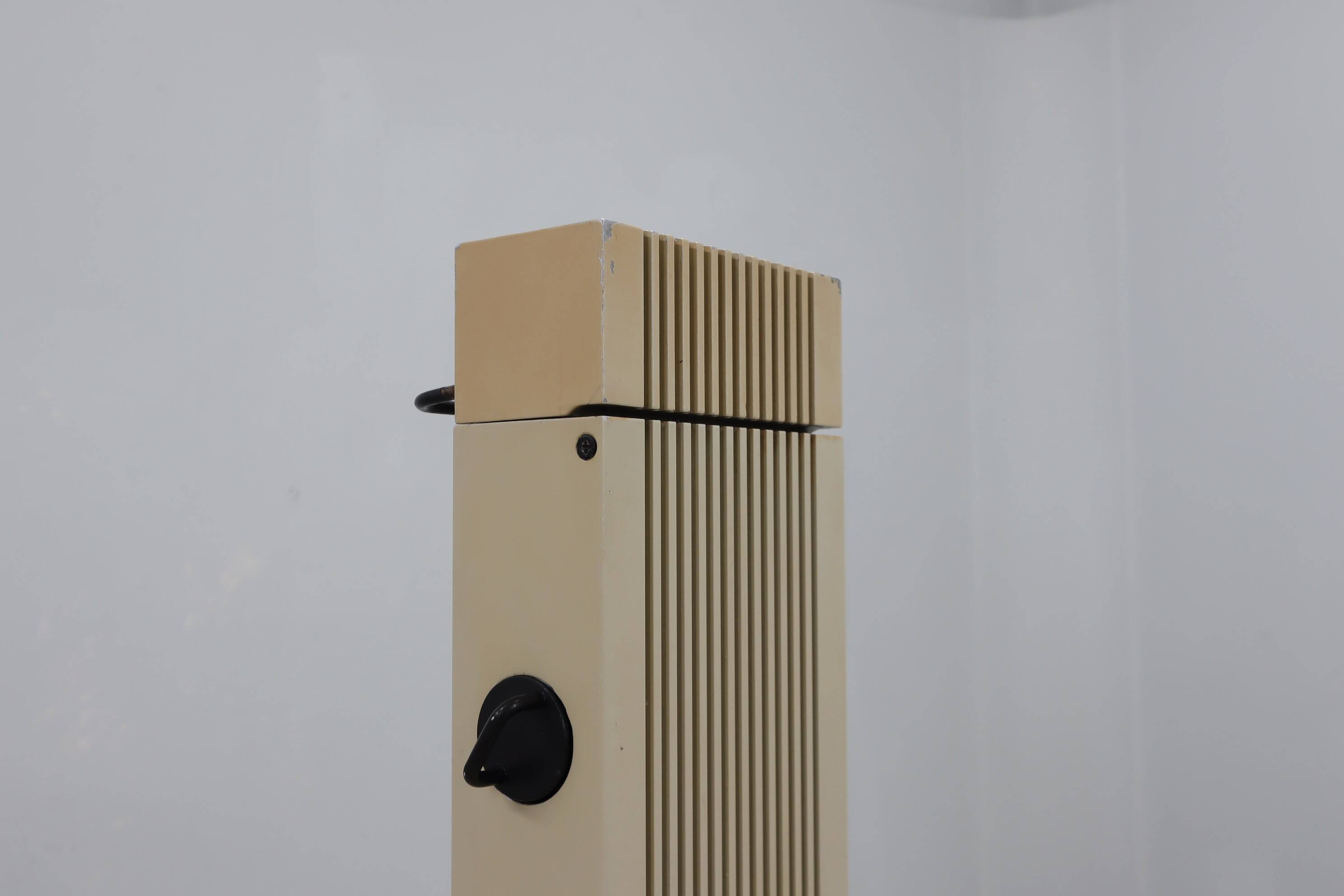 Lampadaire design postmoderne STILNOVO Sergio Carpani années 1980