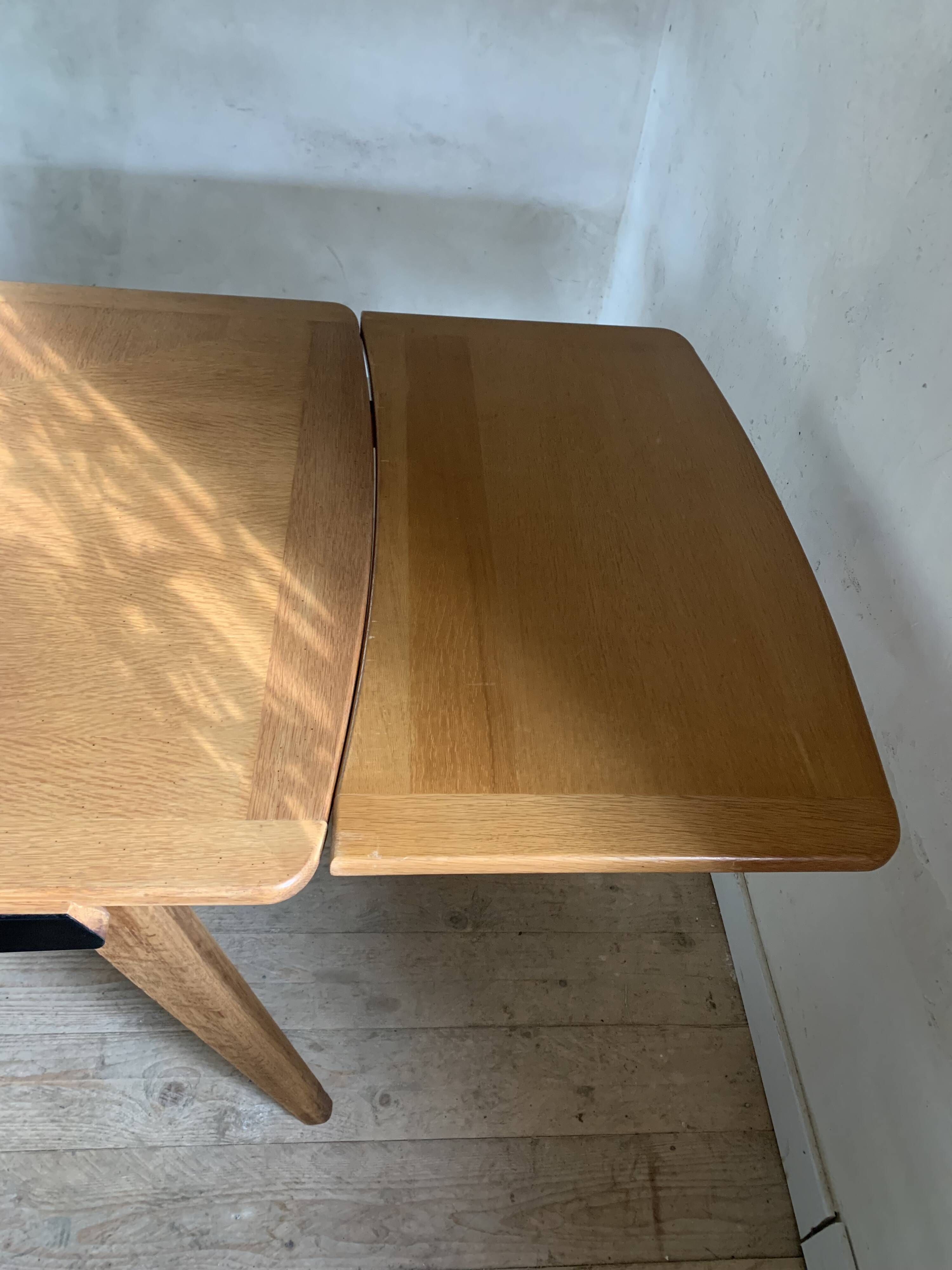 Table rectangulaire vintage en chêne