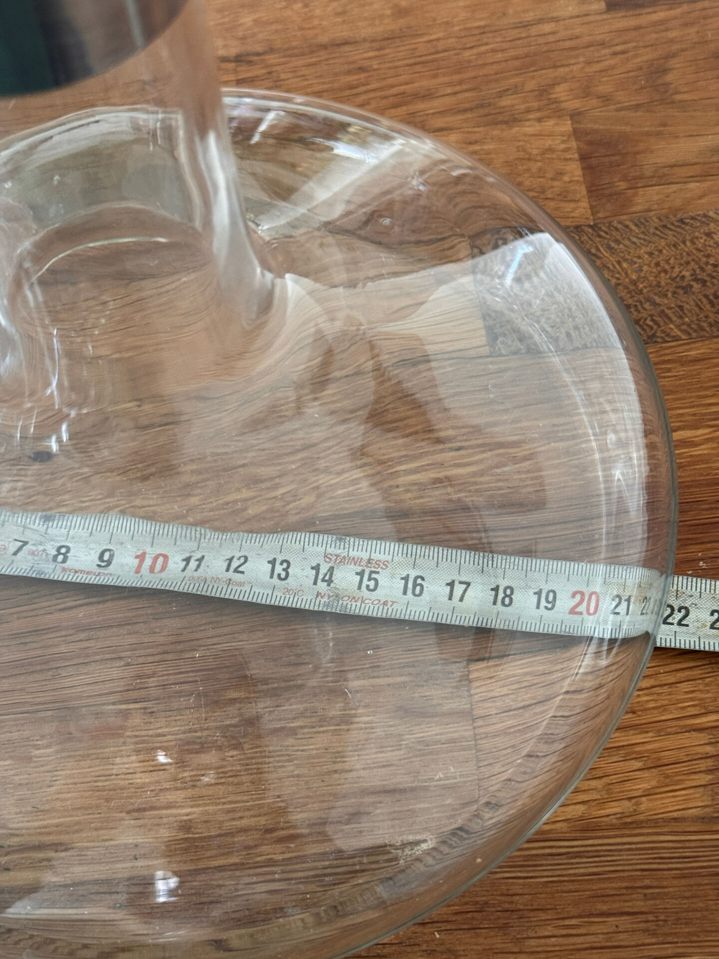 Decanter carafe signed Dior