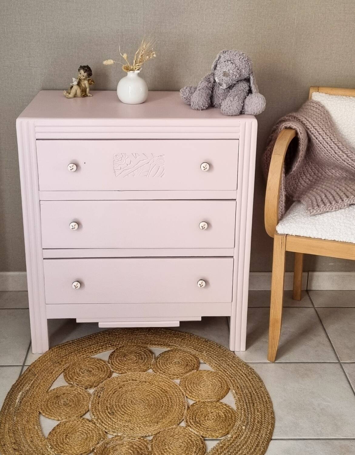 Art Deco chest of drawers