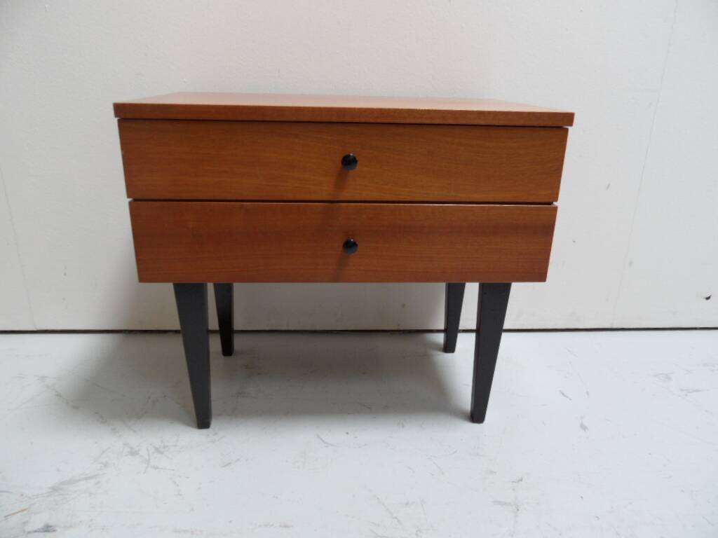 Mid century chest of drawers