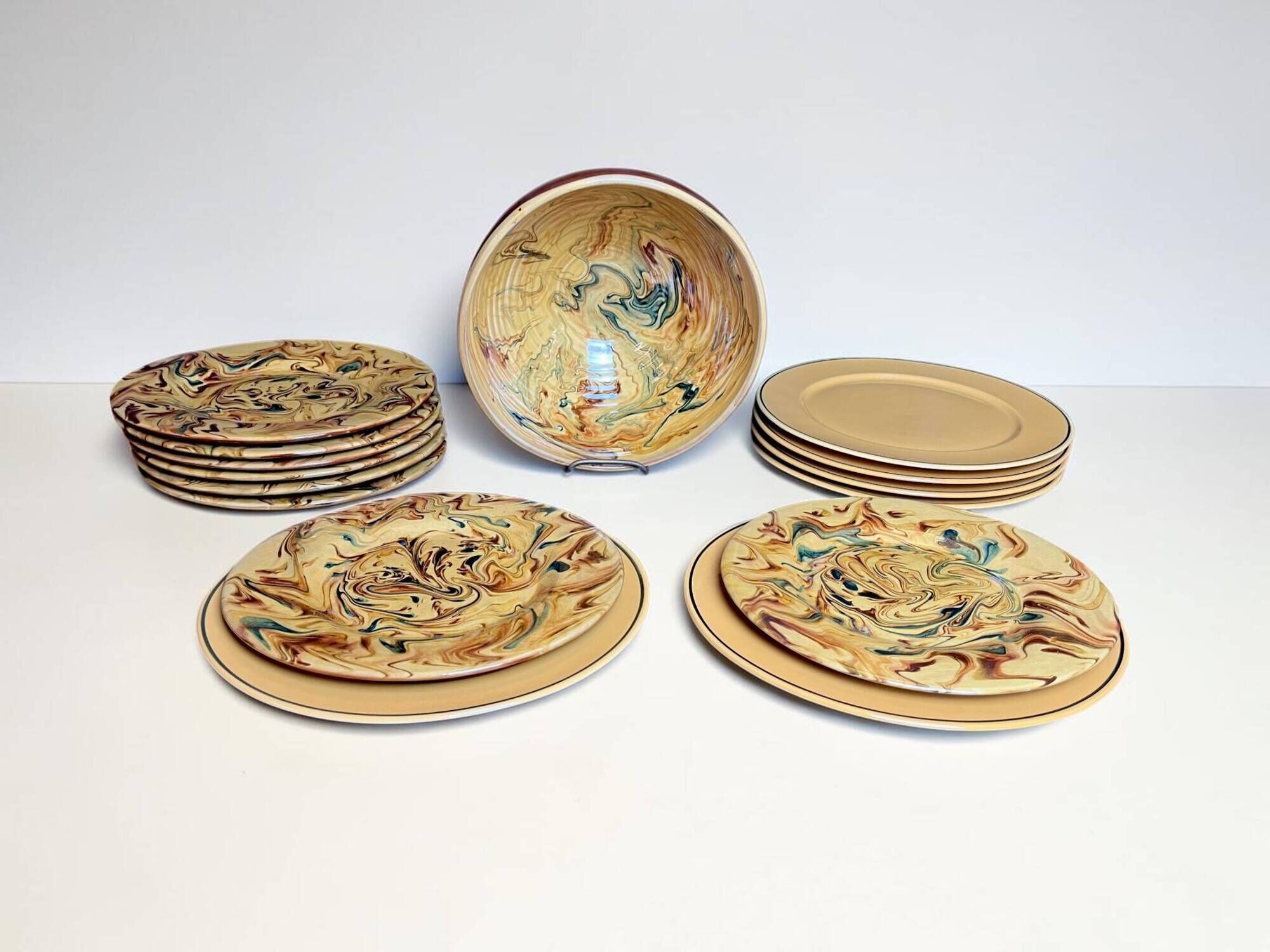 15-piece Provençal ceramic tableware and salad bowl set from the 20th century.