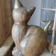 Sculpture chat bois