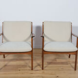 PJ112 Lounge Chairs by Ole Wanscher for Poul Jeppesens, 1960s, Set of 2