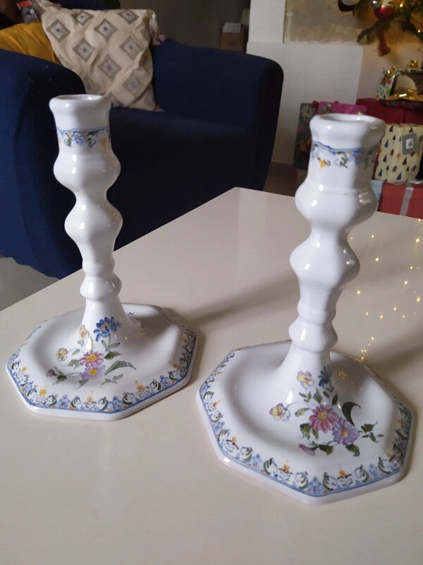 Pair of candlesticks Moustiers
