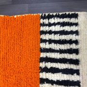Handmade pure wool rug, size 150/250 cm.