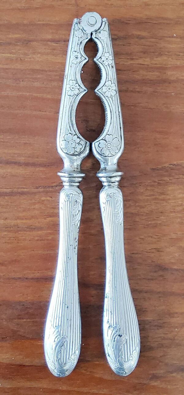 Casse noix Art Nouveau