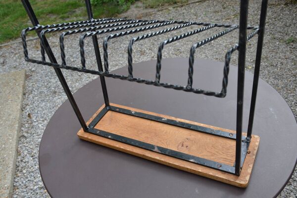 Porte-revues tablette chêne et fer forgé années 60-70