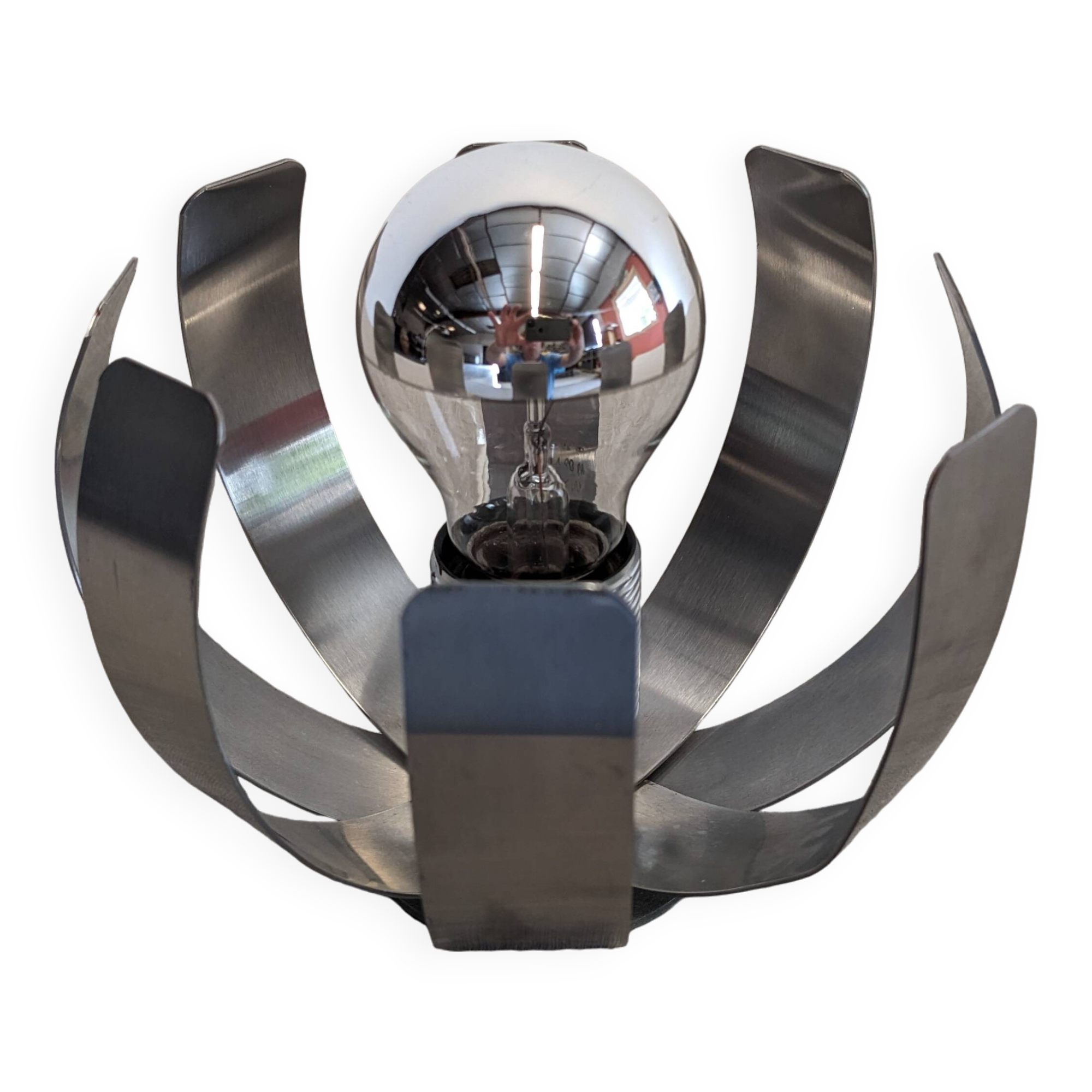 Space age flower lamp by Jocelyne Trocmé for Oxar France circa 1970