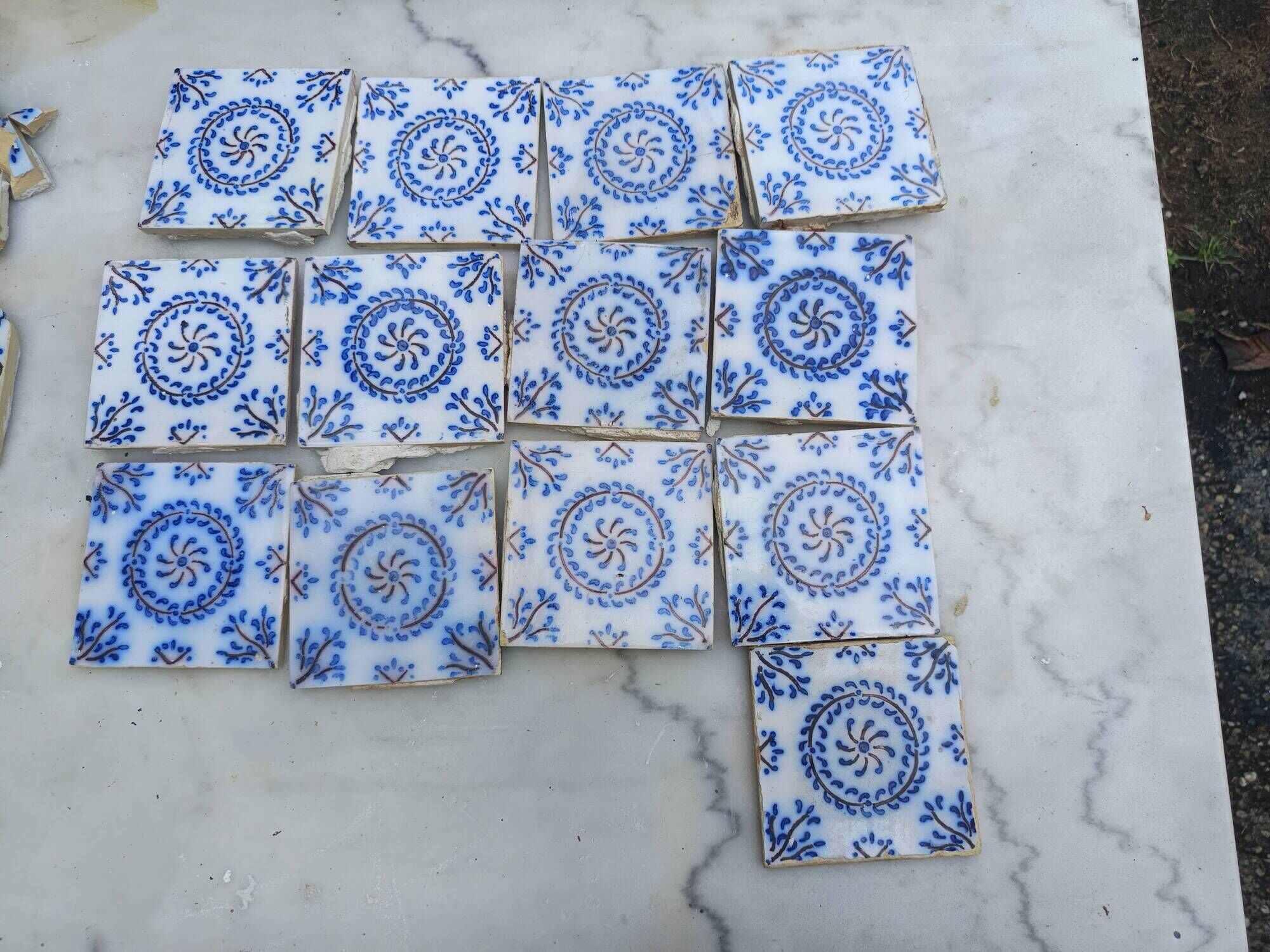 17 old tiles from Desvres Fourmaintraux-Courquin – 11 × 11 cm 19th century