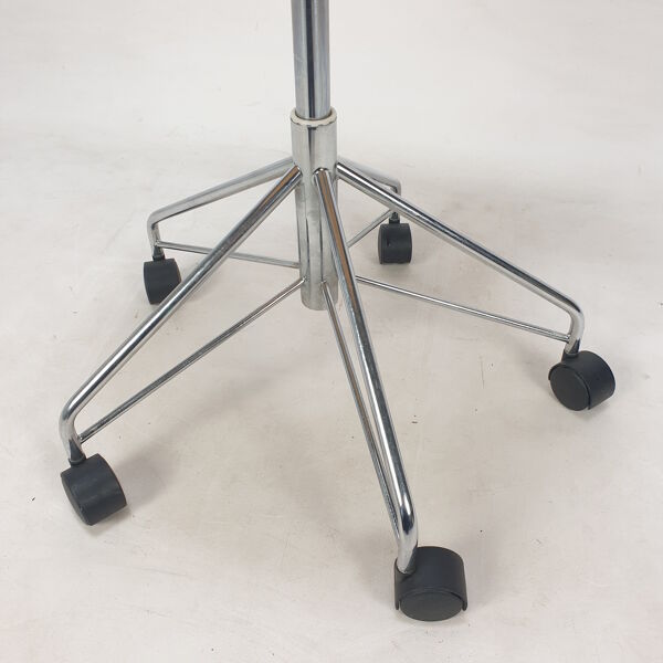 Chaise pivotante de bureau modèle 3117 par Arne Jacobsen pour Fritz Hansen, 1994