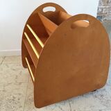 Library on vintage wheels